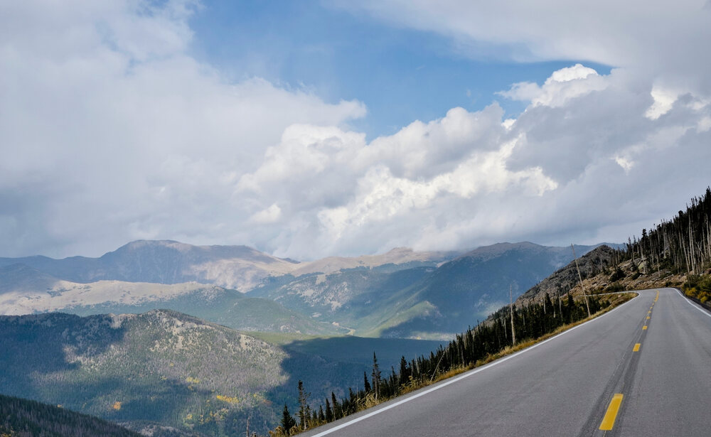 trail ridge road during summer at RMNP